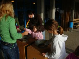 kerzenziehen_2011_20130217_1616965257